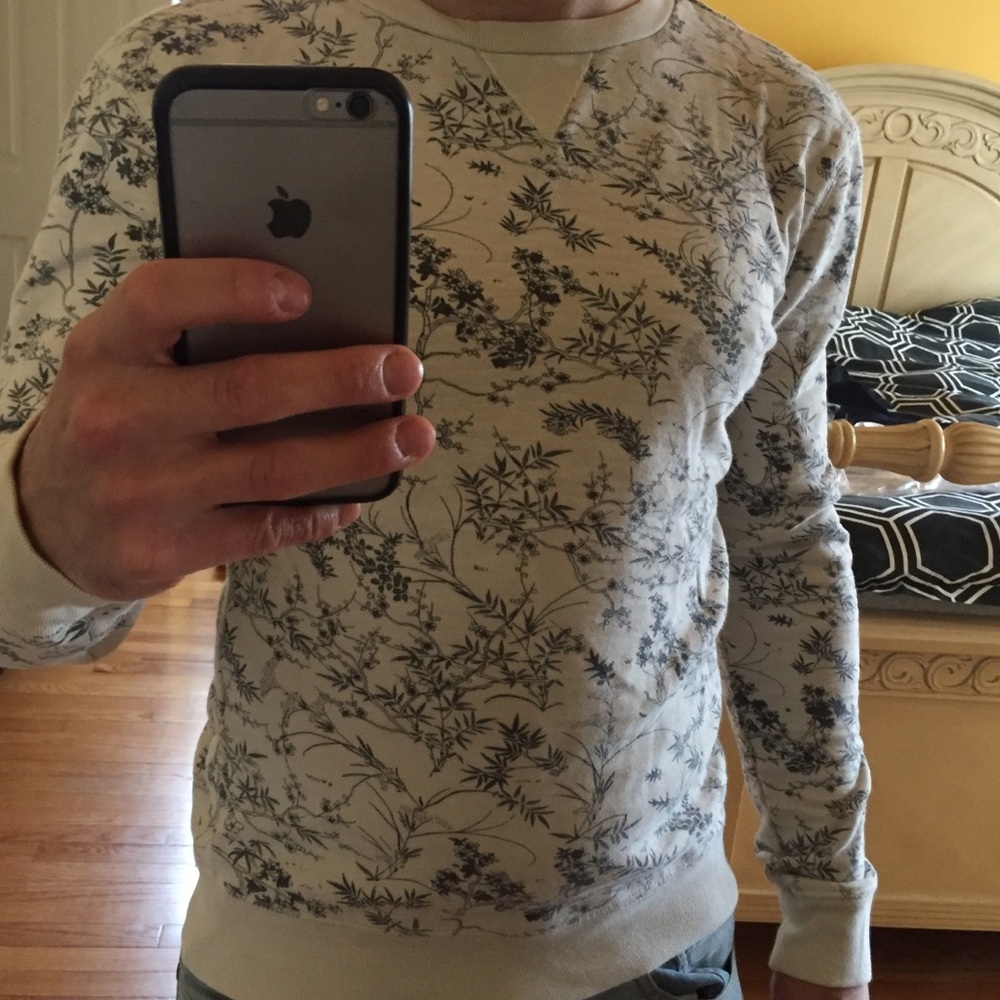 Zara Man One of a Kind Floral sweater #fresh